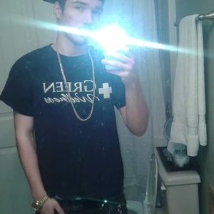 Meet your Posher, Rj